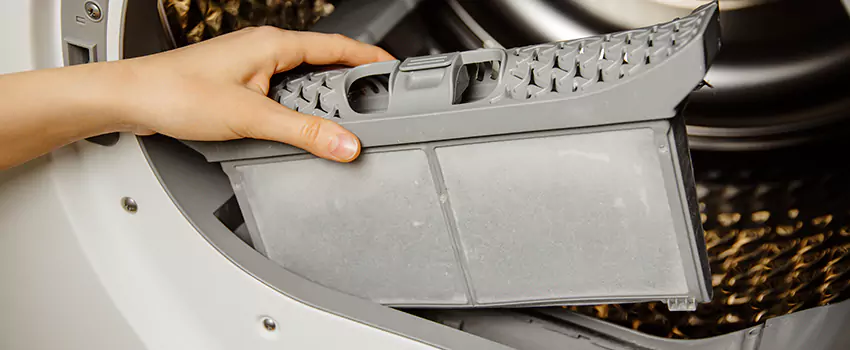 Signs Of A Clogged Dryer Lint Trap in Stanton, California